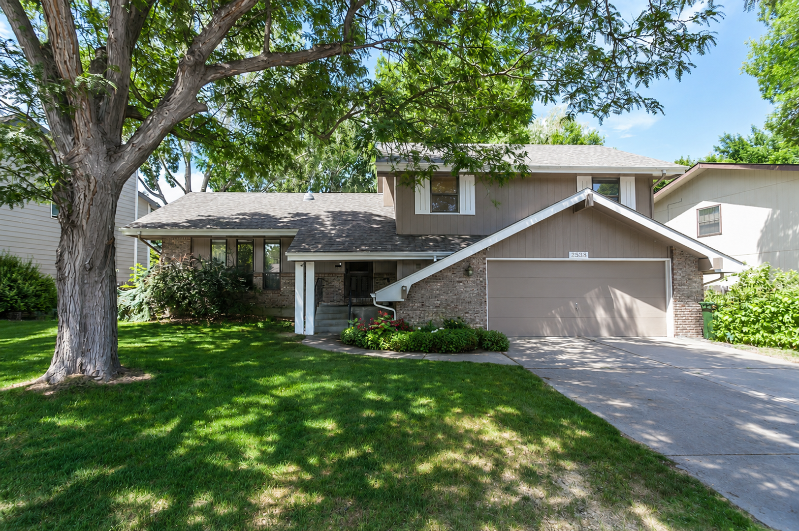 Fort Collins House: 2538 Creekwood Drive