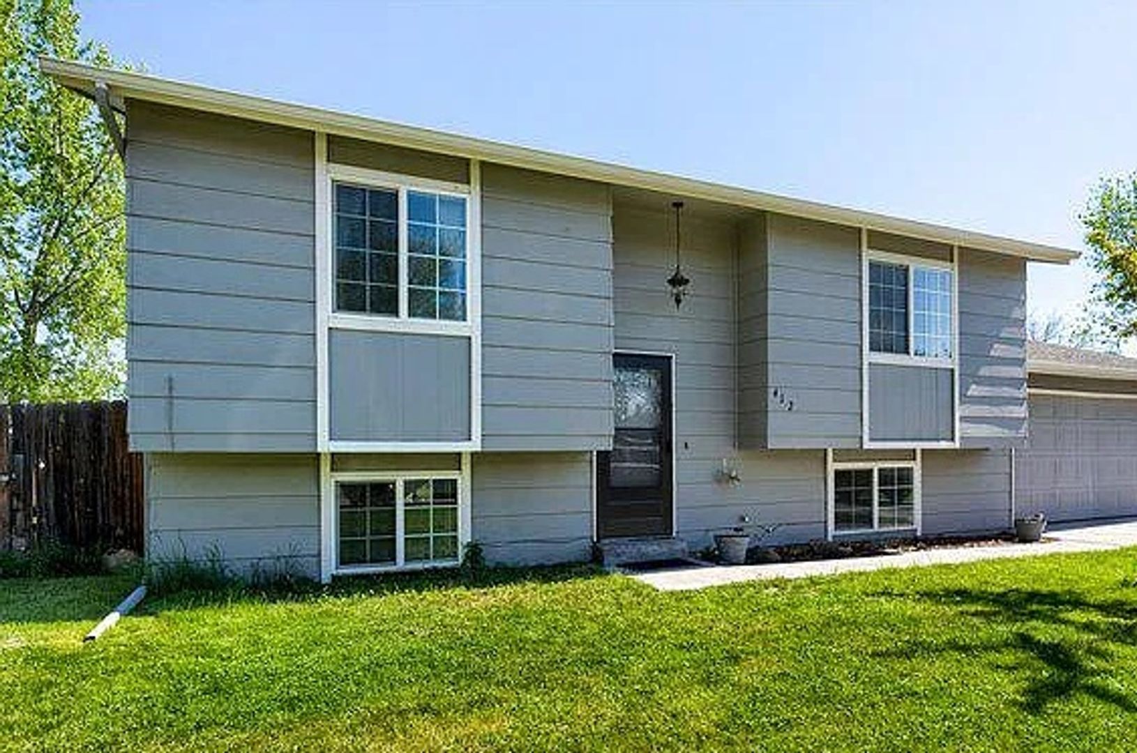 Fort Collins House: 412 Galaxy Way