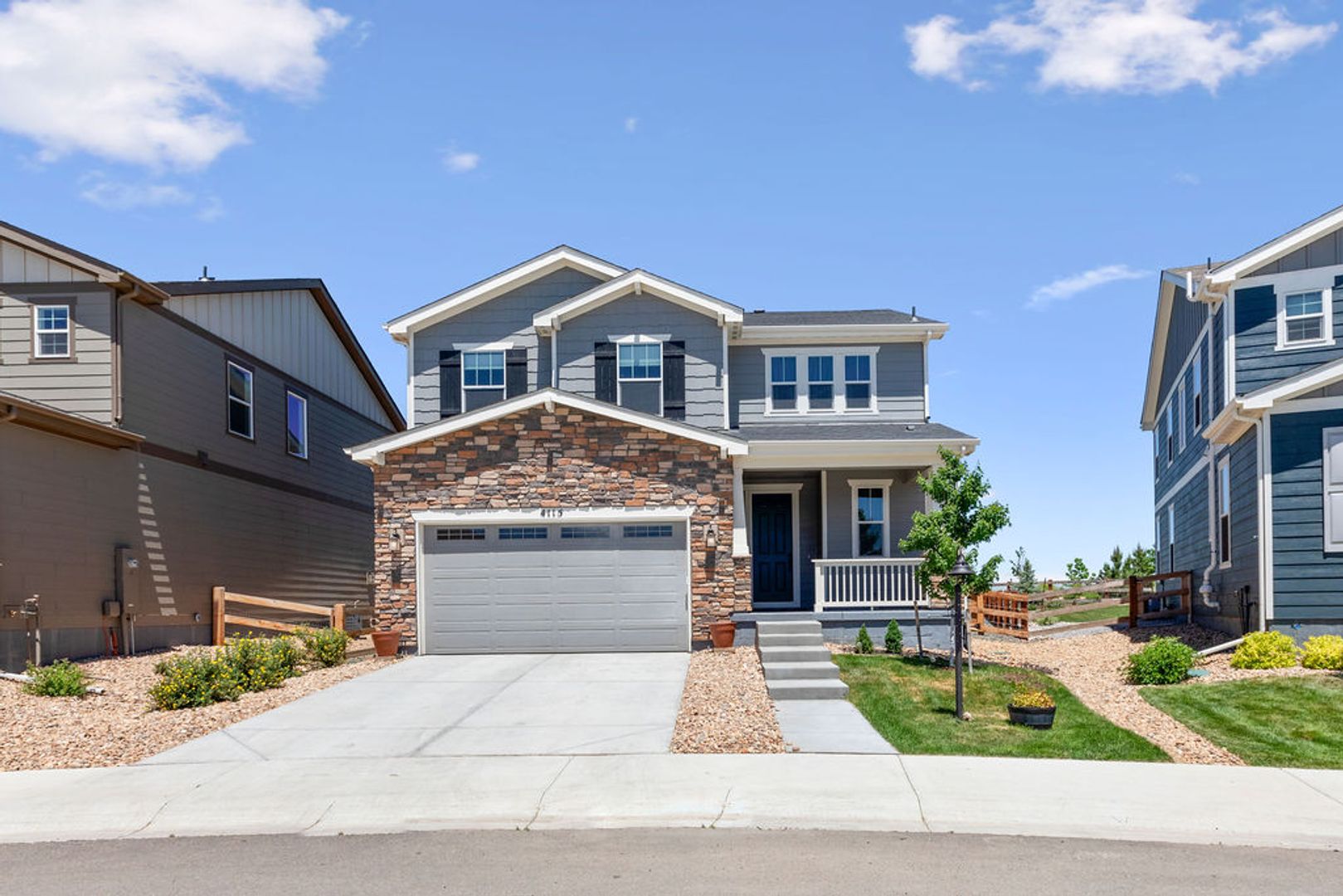 Loveland House: 4115 Chasm Lake Dr