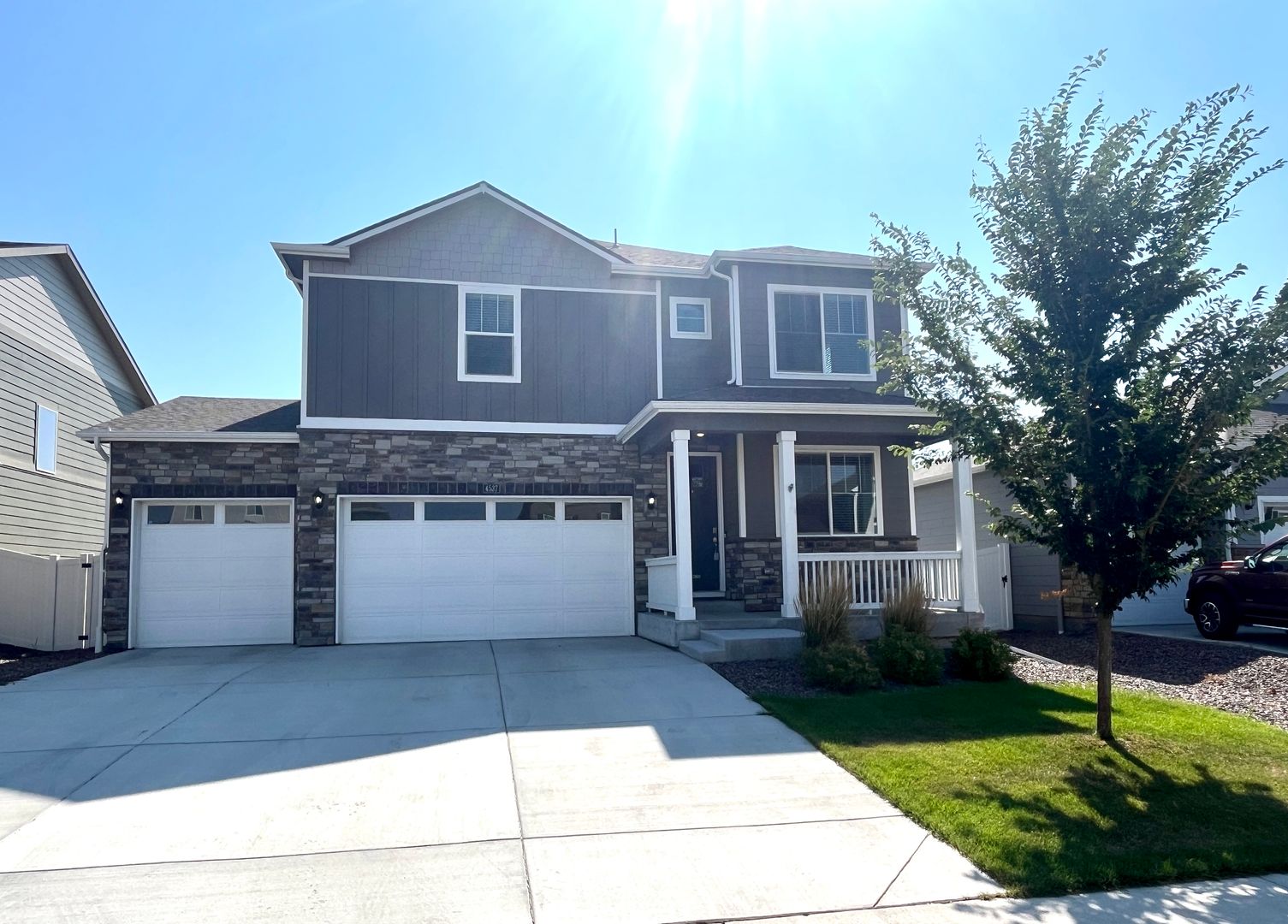 Windsor House: 4537 Kingswood Dr