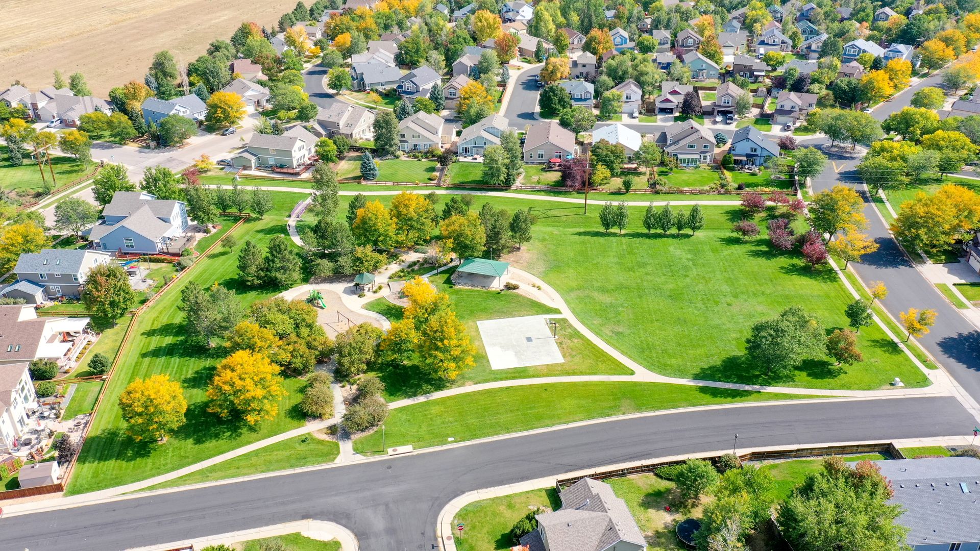 Loveland House: 4133 Lookout Dr