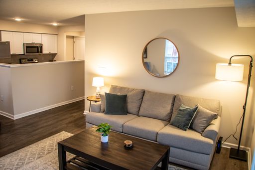 2 Bed 2 Bath Wisteria overlooking center pond – photo 1