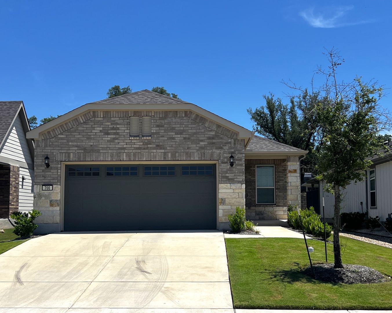 Georgetown House: 700 Livewater Ln