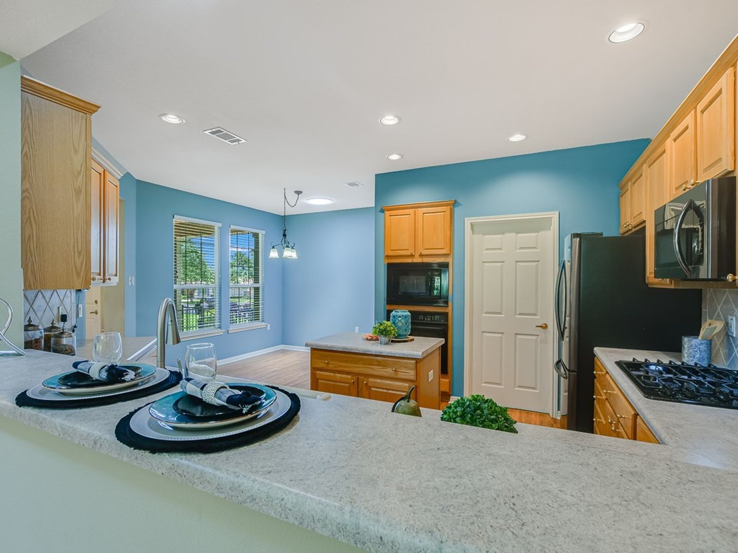 138 Dewberry Drive, TX 78633