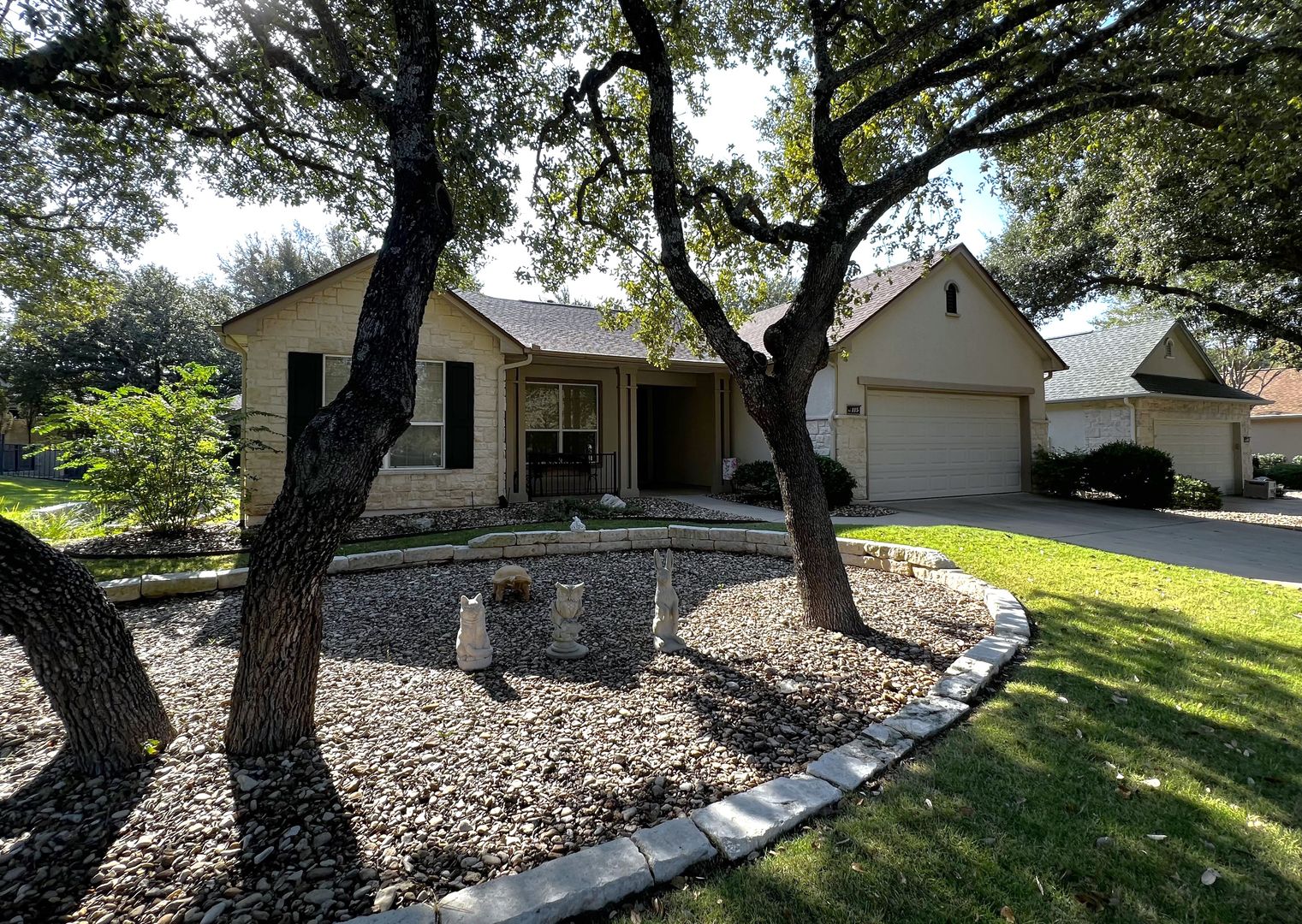 115 Great Frontier Dr, TX 78633