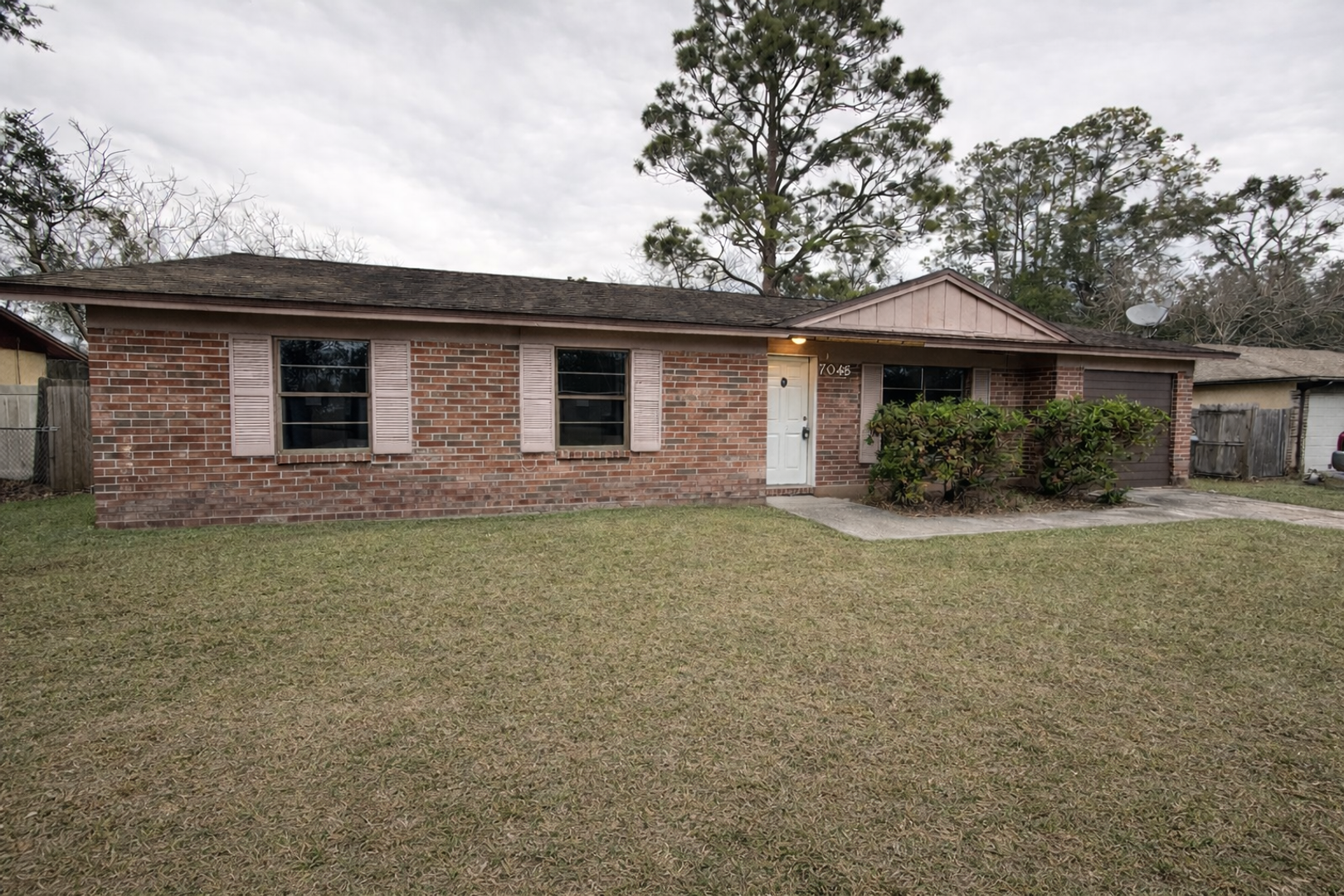 Jacksonville House: 7045 Prellie St.