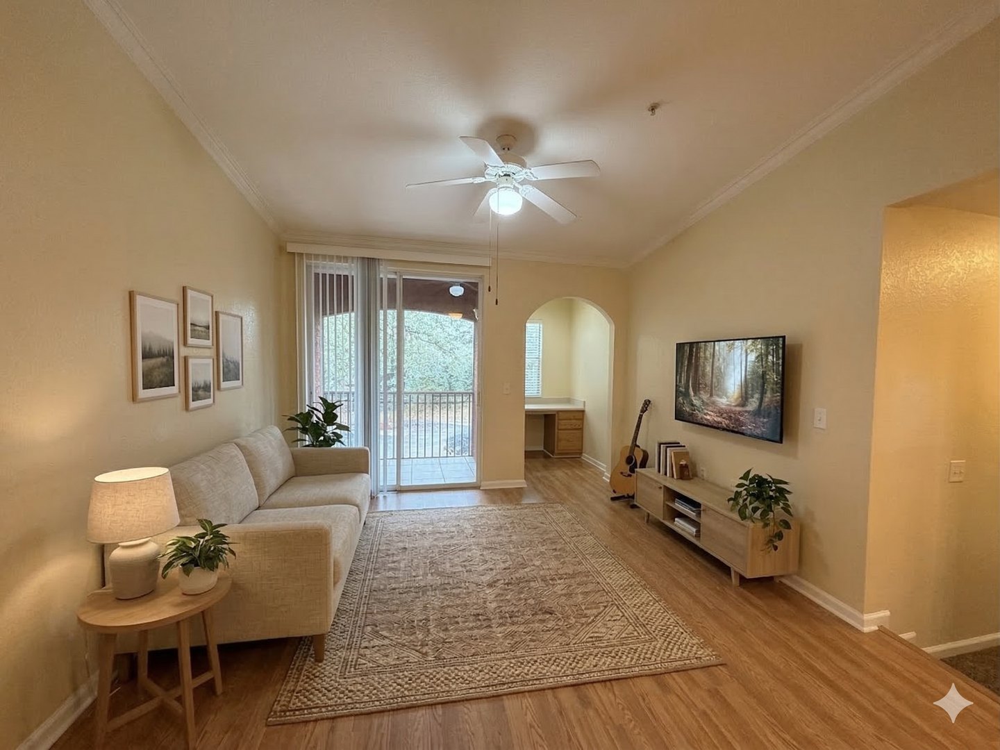 Jacksonville House: 10075 Gate Parkway N #2012