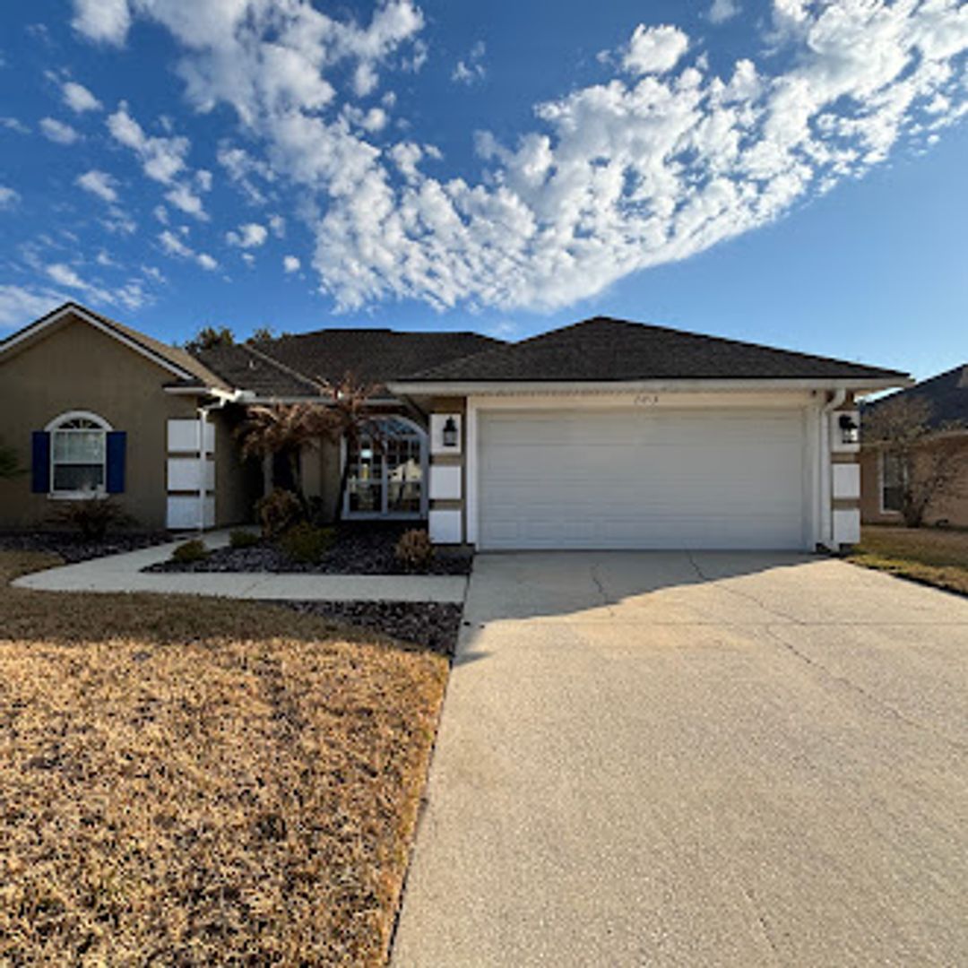 Jacksonville House: 2493 Brook Park Way