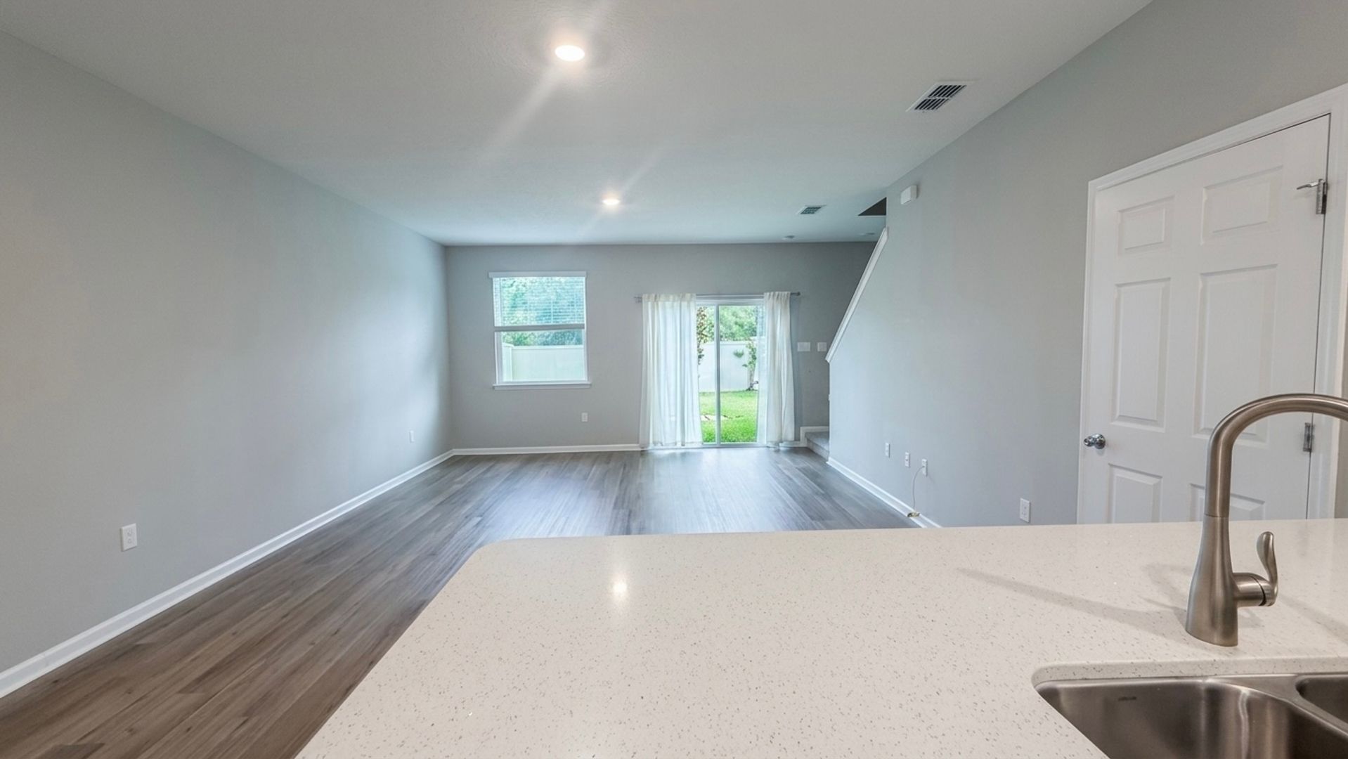 101 Great Star Ct - Orchard Park 6 of 12