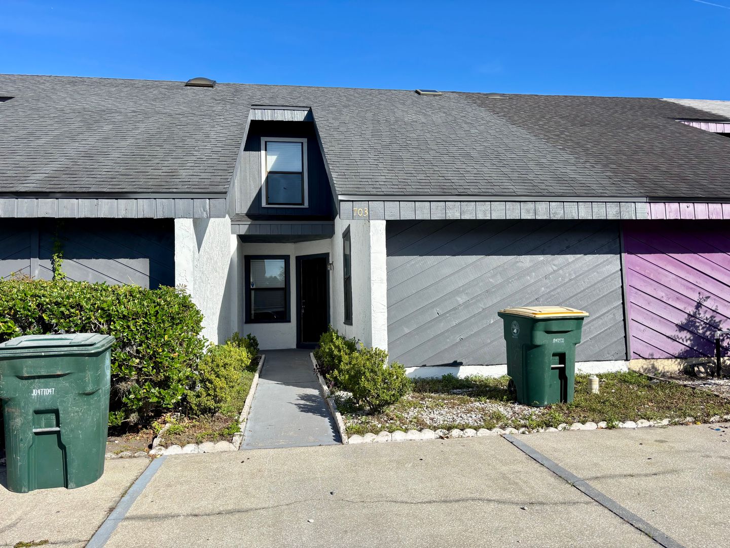 Jacksonville Townhome: 703 Trekker St