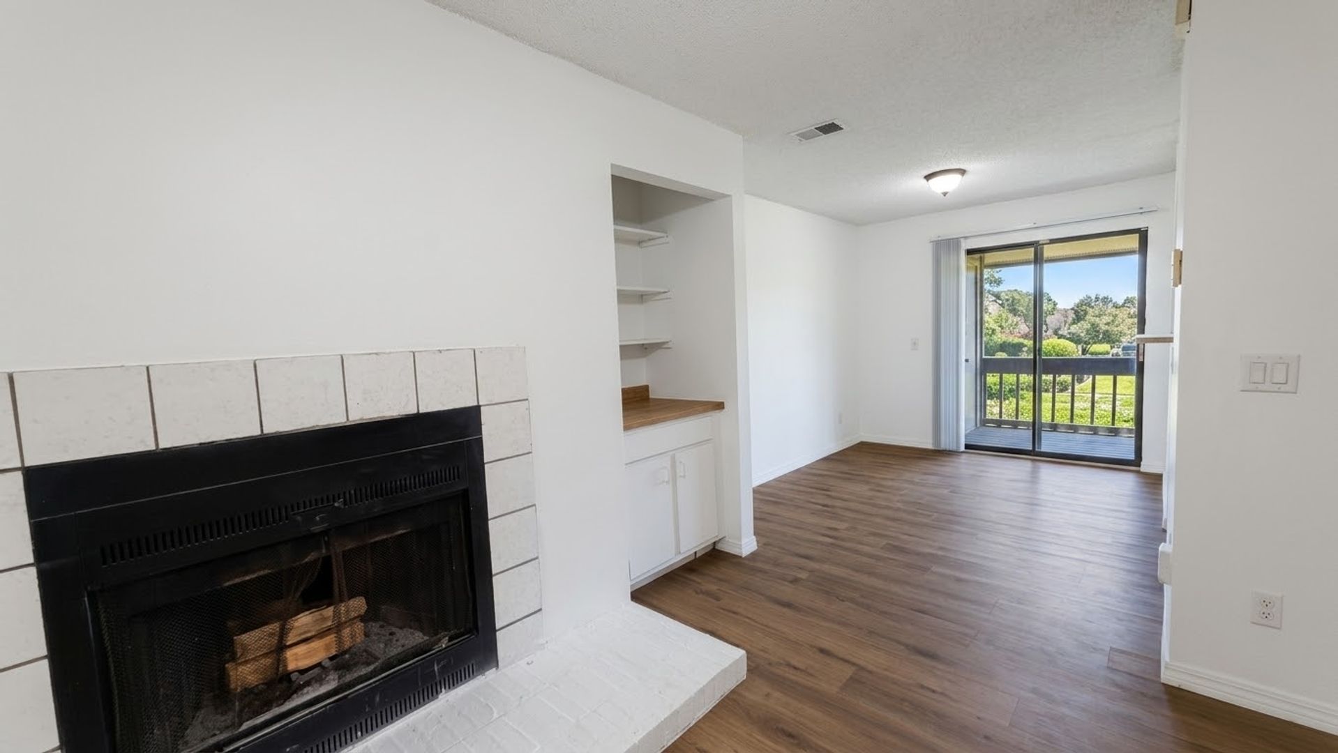 10200 Belle Rive Blvd #50 (Building 7) - LANDNG AT BELLE RIVE CONDO 3 of 12