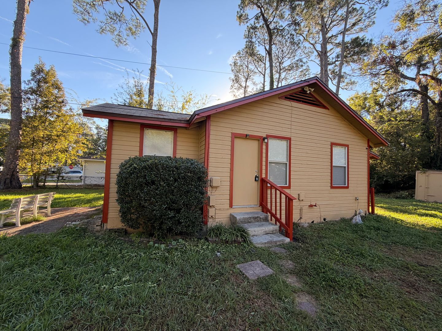 Jacksonville House: 3516 Phyllis Street