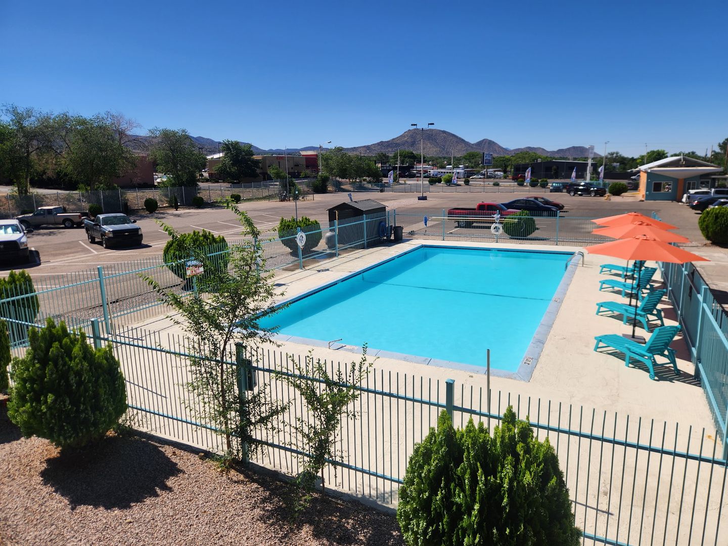 Albuquerque Apartment: 12901 Central Ave NE