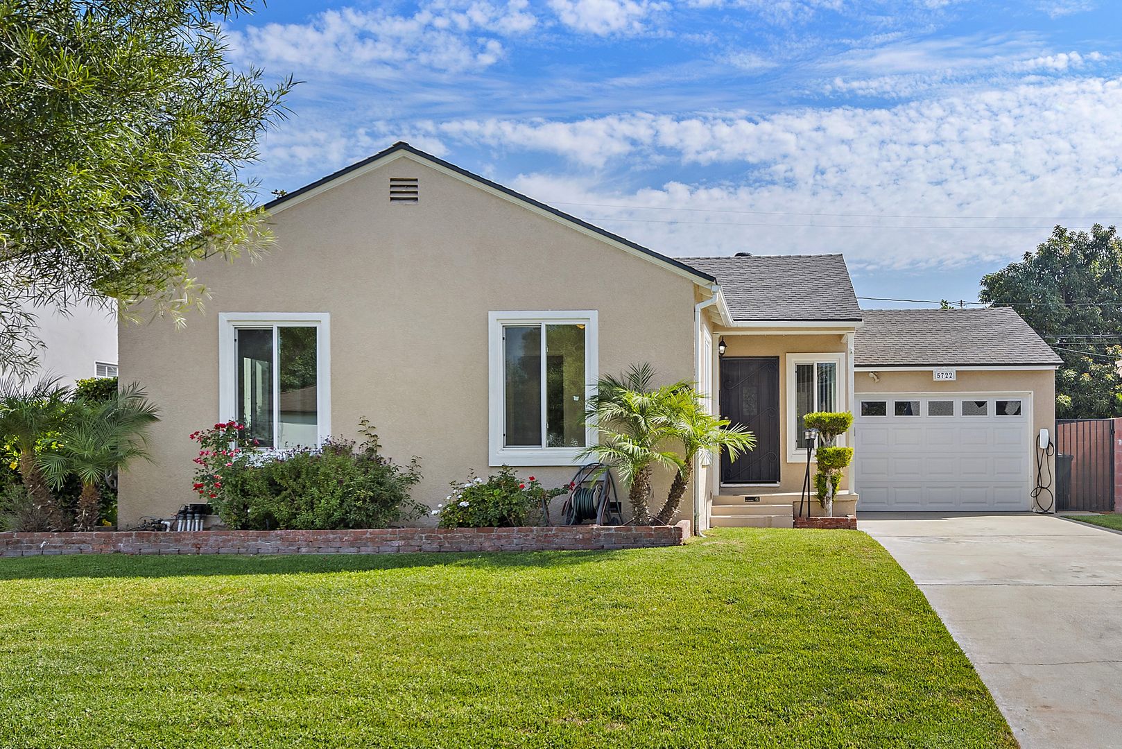 Lakewood House: 5722 Faculty Ave