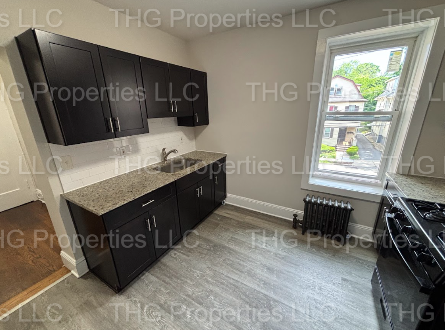 Orange Apartment: 490 Tremont Ave.