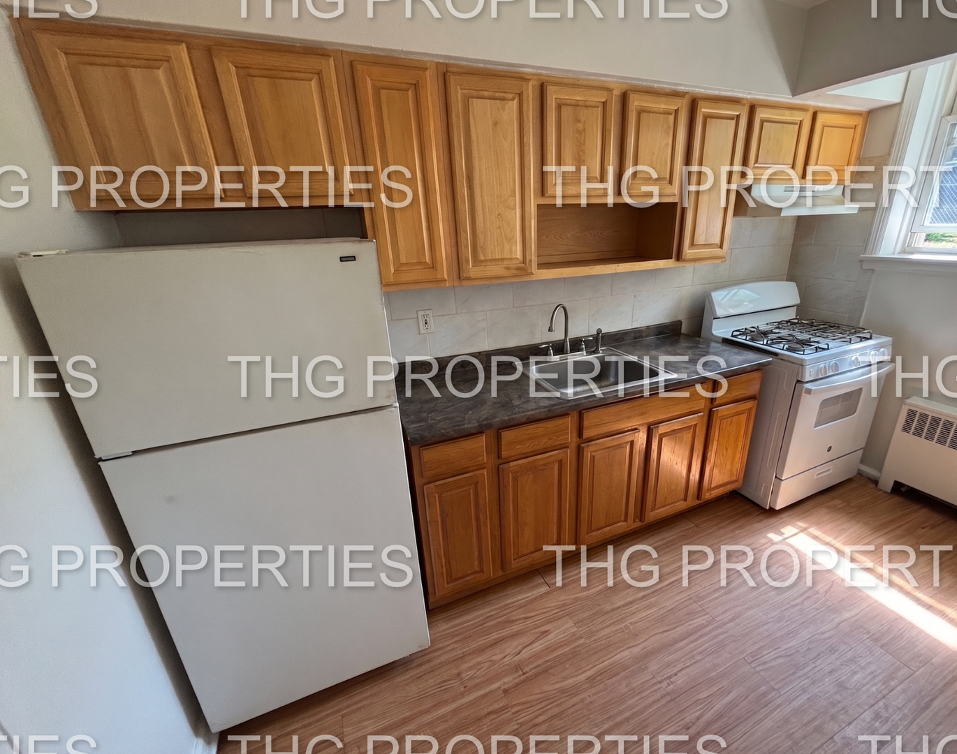 Hillside Apartment: 1510 North Broad Street