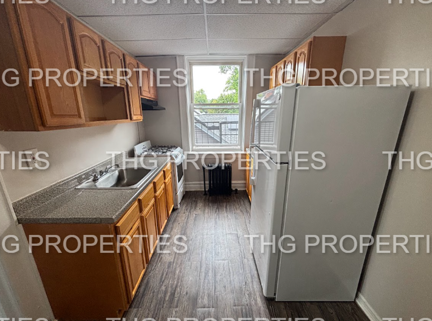 Orange Apartment: 674-678 Scotland Rd.