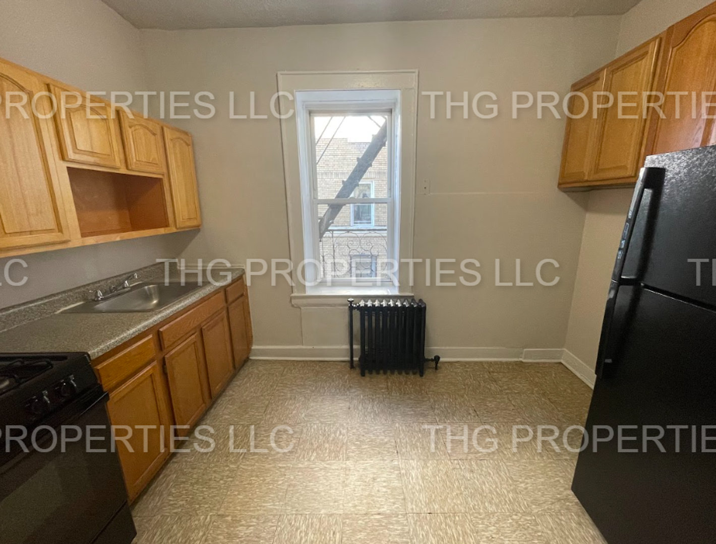 Orange Apartment: 671 Lincoln Ave.