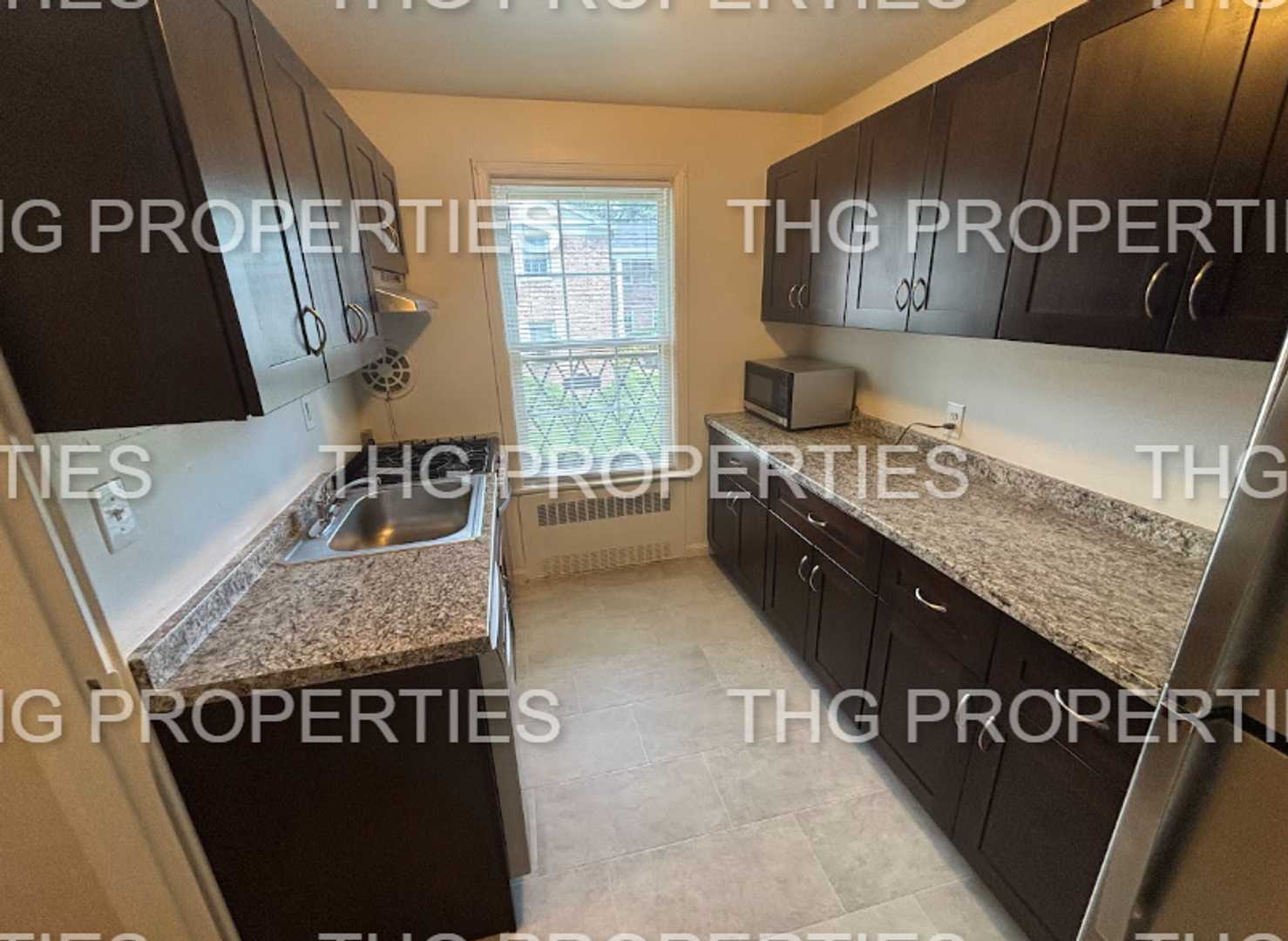 Short Hills Apartment: 72-88 Woodland Road