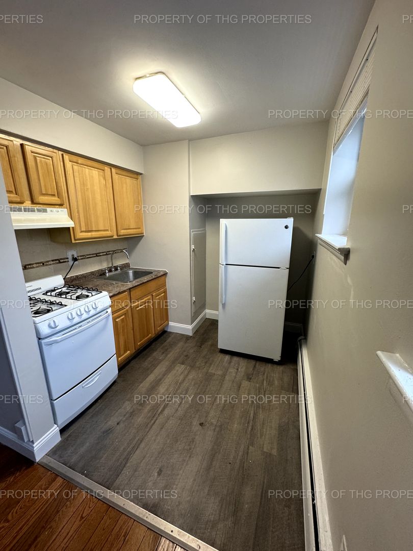 Plainfield Apartment: 309-315 West 8th St.