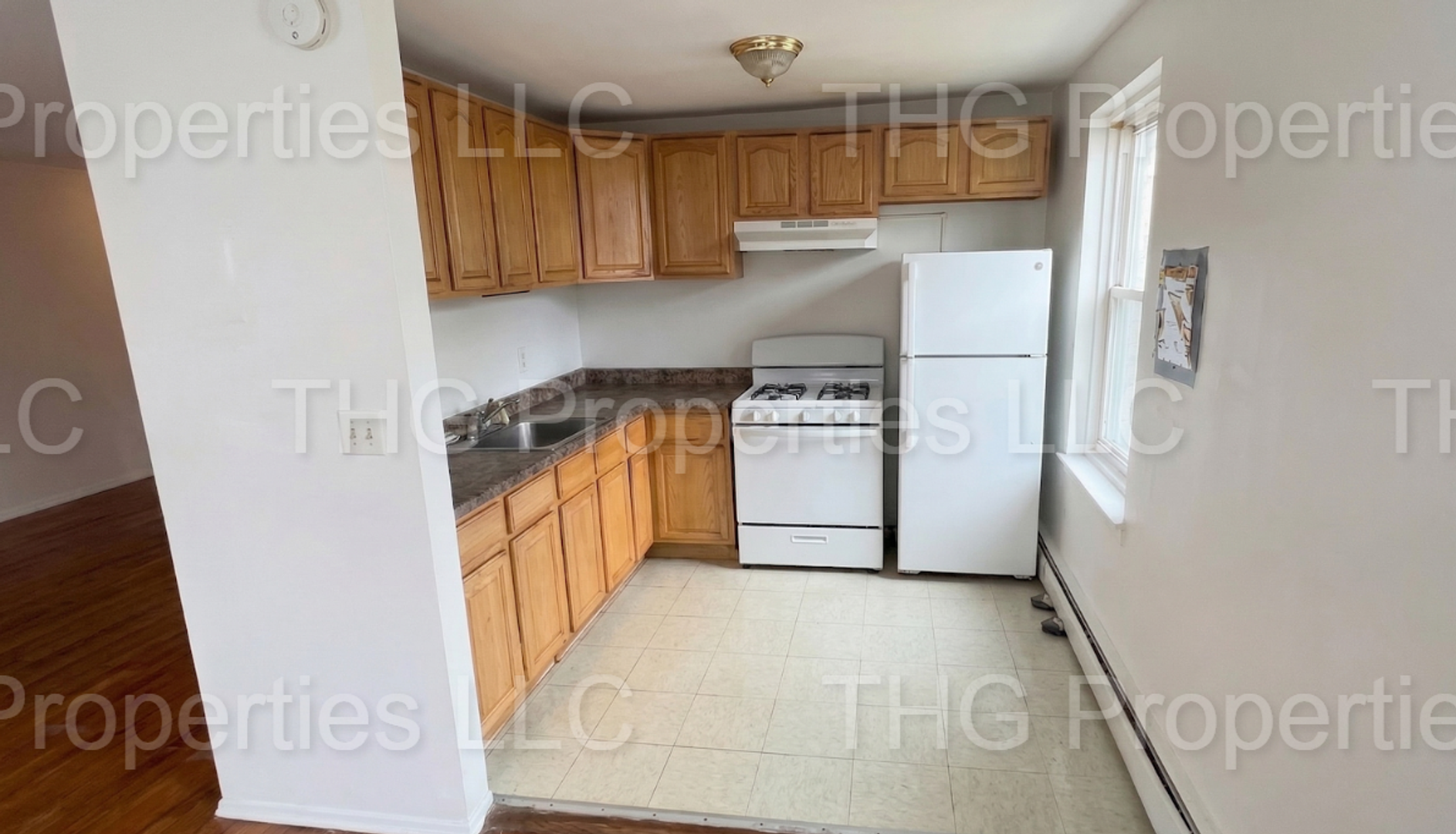 Plainfield Apartment: 600-610 East Front St.