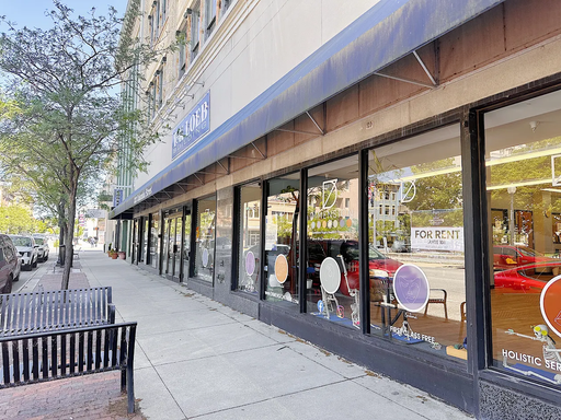Stunning Storefront in Downtown Lafayette on the Courthouse Square! – photo 1