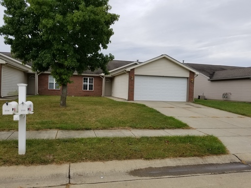 Spacious 3-Bedroom, 2-Bathroom Duplex with 2-Car Garage! – photo 1
