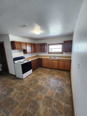 1 Bedroom in Kokomo – photo 1