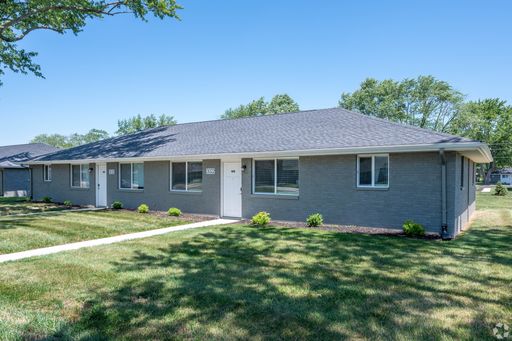 3 Bedroom 1.5 Bathroom Apartment in West Lafayette – photo 1