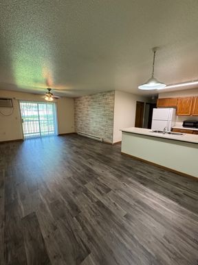 Pioneer Court Apartments