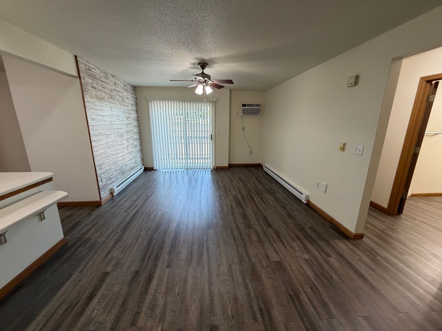 Platteville Apartment: 90 E. Gridley Ave