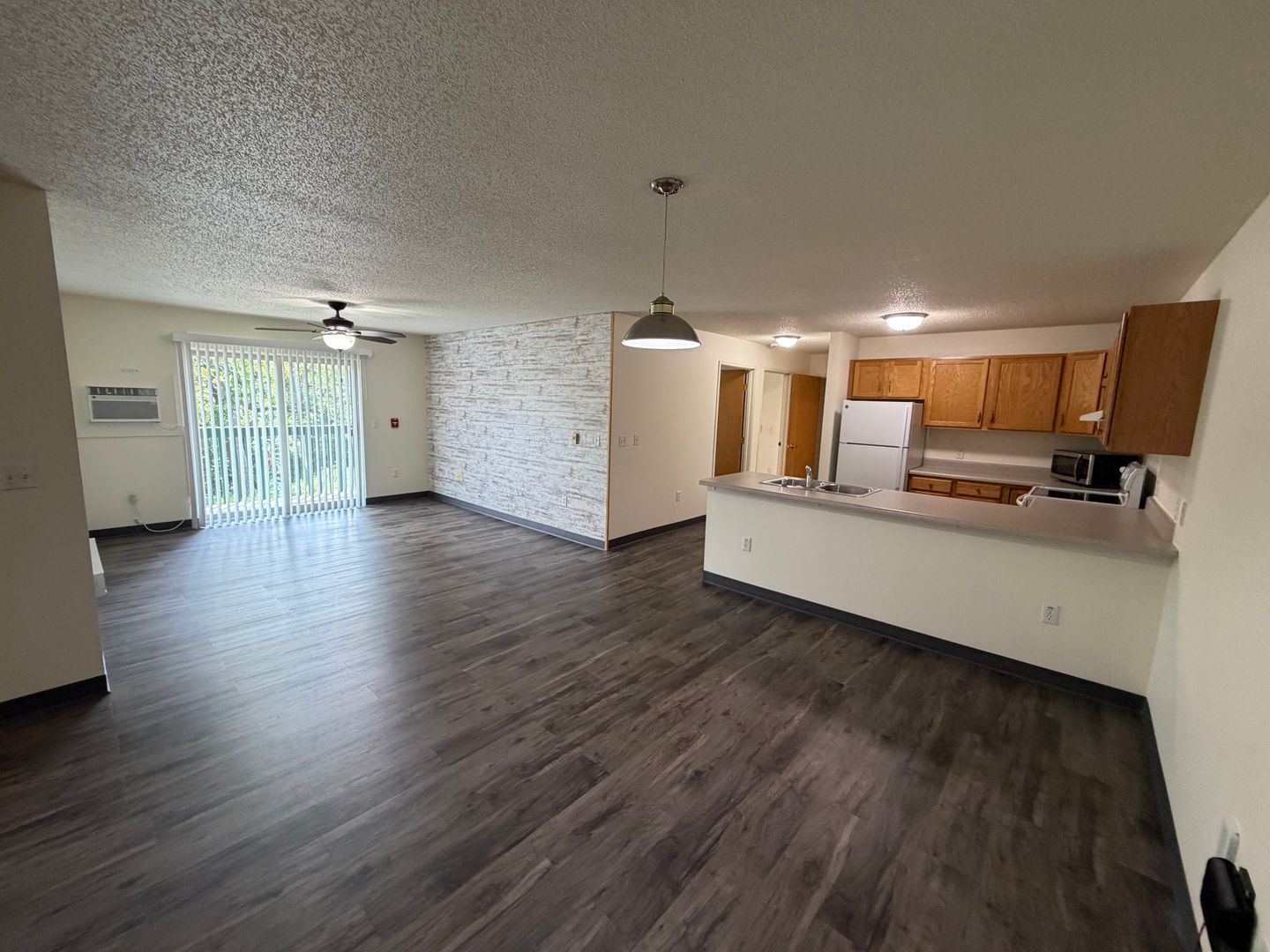 Platteville Apartment: 90 E. Gridley Ave