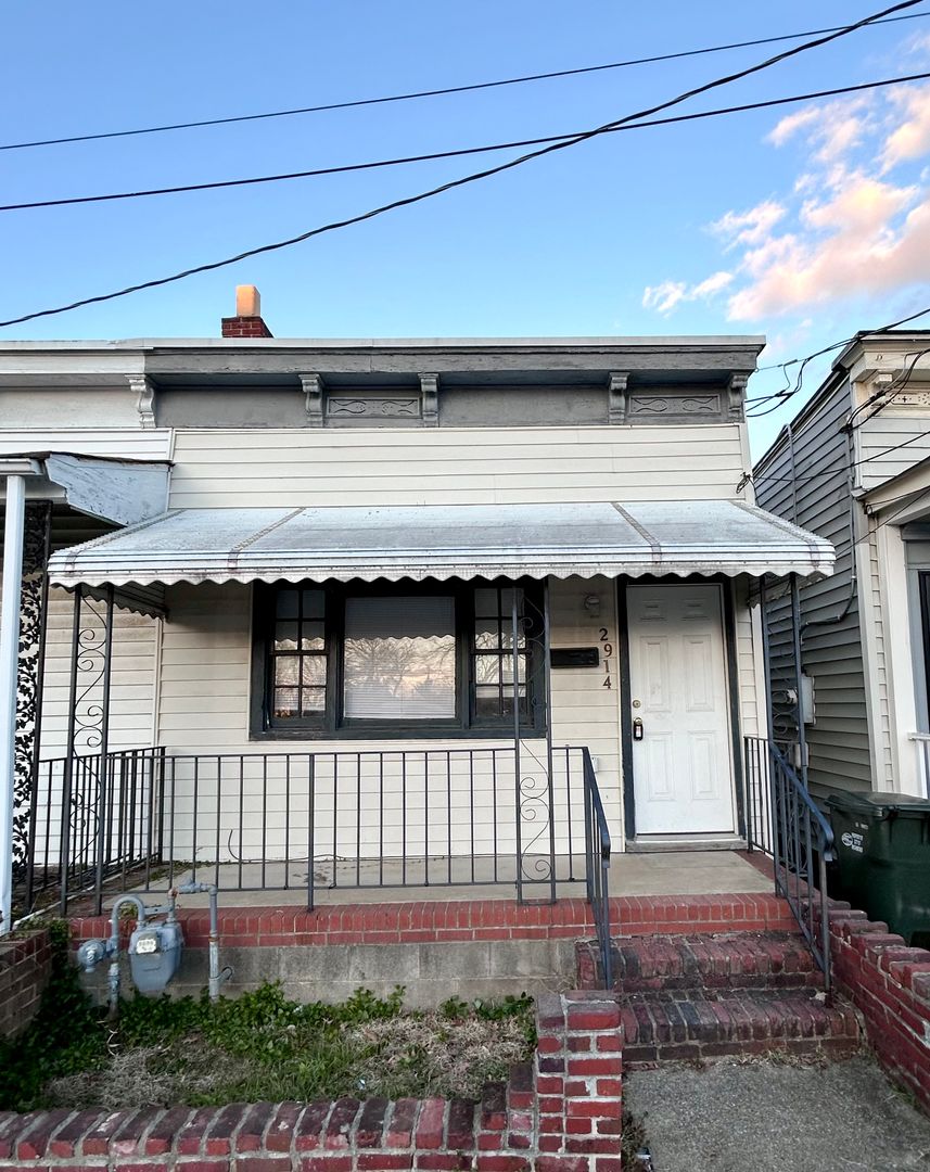 Richmond House: 2914 R St