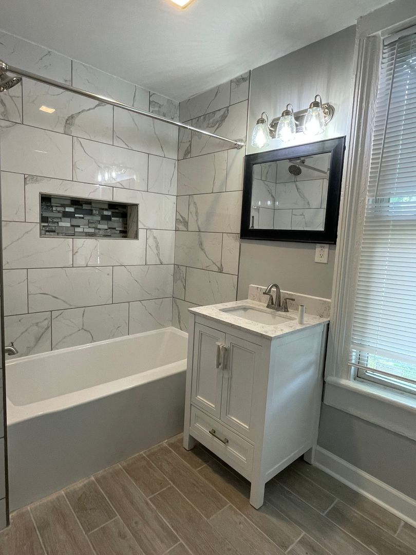 Richmond Apartment: 2915 Hull St Unit