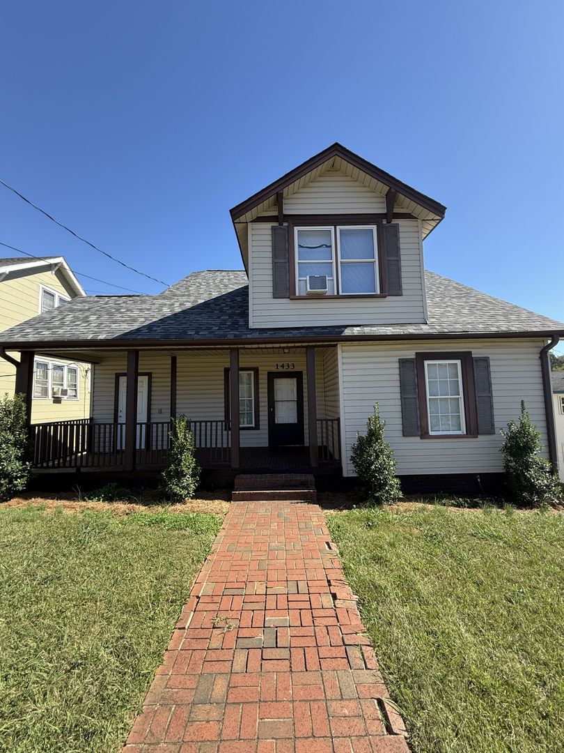 Winston Salem House: 1433 W. Fourth St.