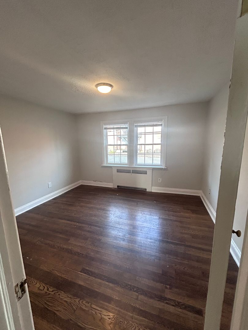 Richmond Apartment: 4905 Chamberlayne Ave