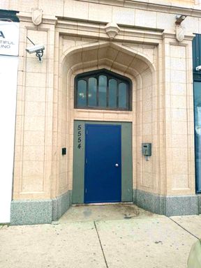Recently renovated 1 bed / 1 bath in a beautiful condo quality building – photo 1