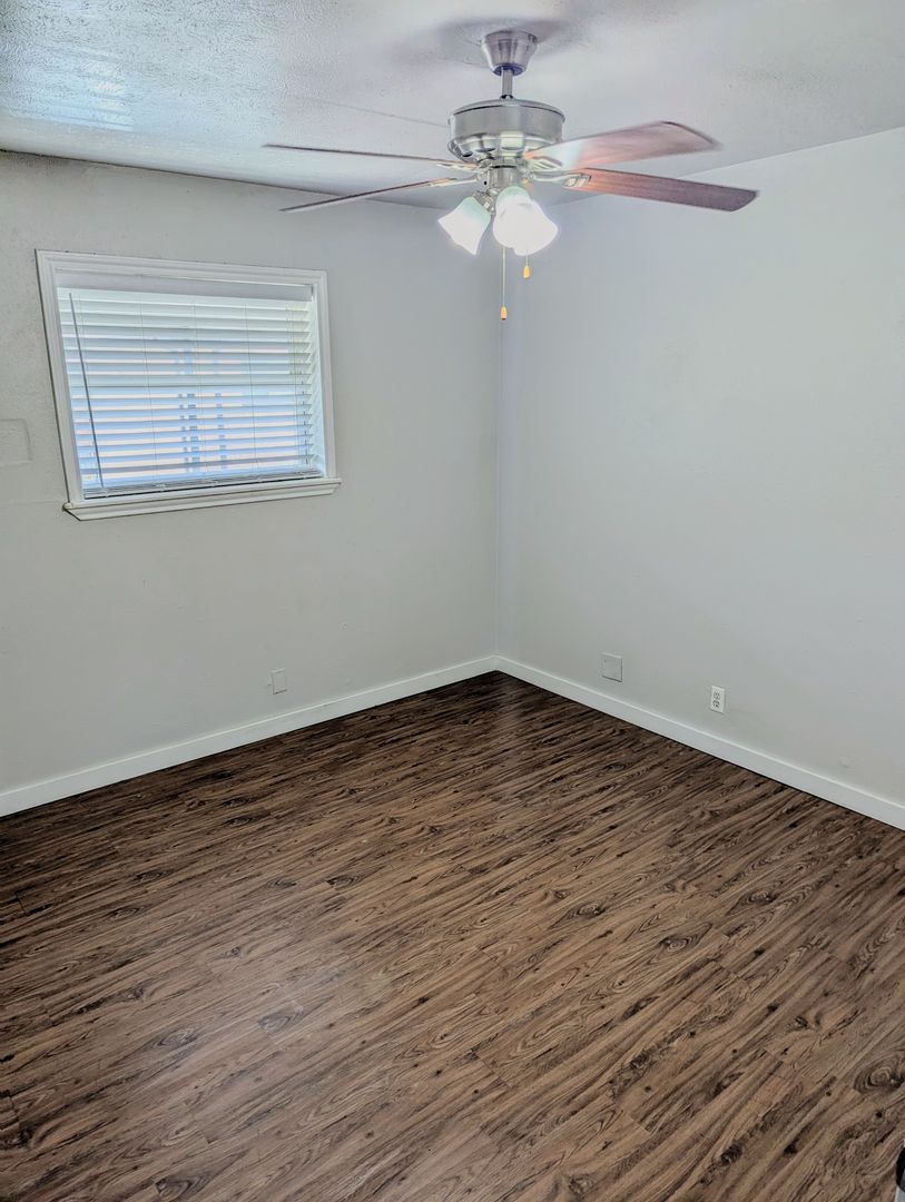 1 Bed 1 Bath - ALL BILLS PAID! 12 of 12