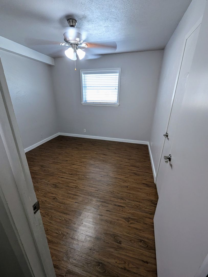 1 Bed 1 Bath - ALL BILLS PAID! 12 of 12
