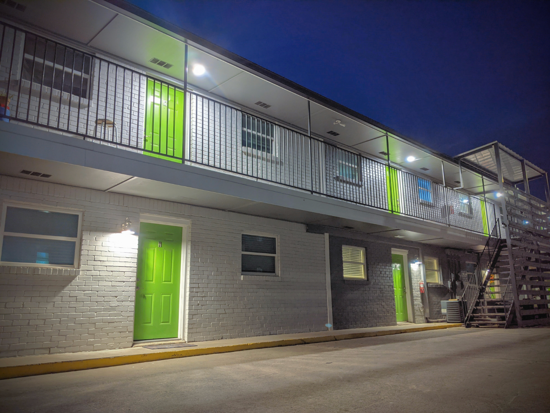 1 Bed 1 Bath - ALL BILLS PAID! 6 of 12