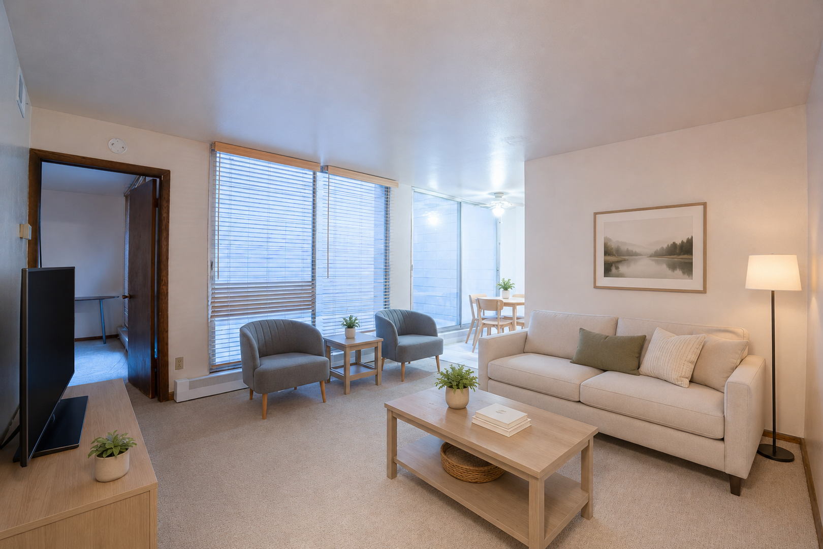Milwaukee Apartment: 3055 N Oakland Ave