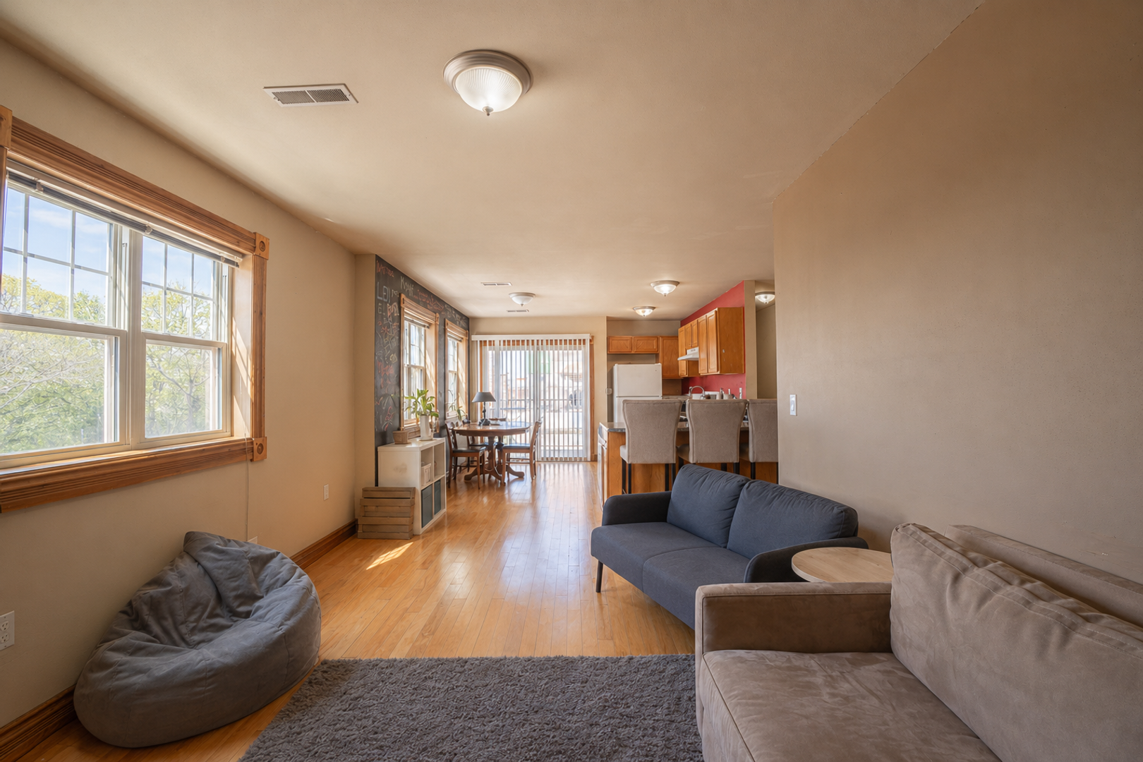 Milwaukee Apartment: 501 N 20th St