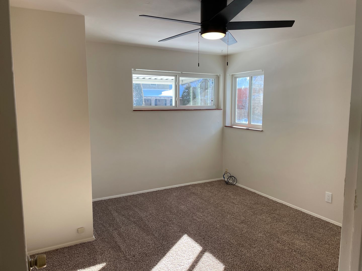 Great 2 Bed 1 Bath Speer/ Country Club 4 of 11