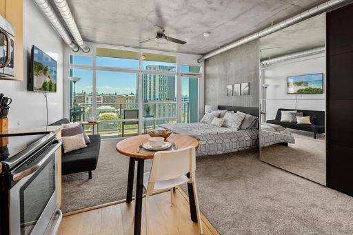 Stylish Furnished East Village Studio | Rooftop Amenities | Flexible Lease Options – photo 1