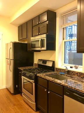 1 Bed in Old Town – photo 1