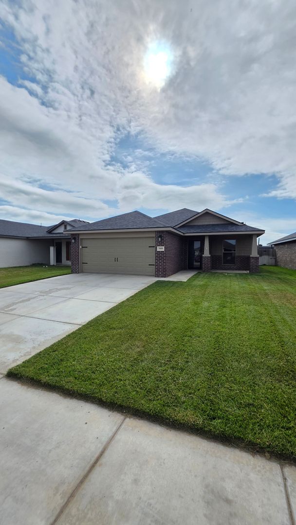 Amarillo House: 7009 Athens