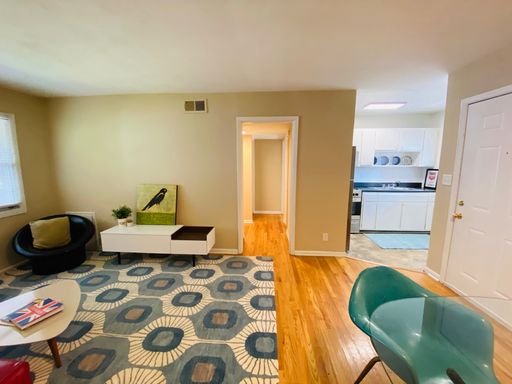 2 Bedroom Apartment – 798 Dixie Avenue, NE, Apt 2, Atlanta, GA 30307