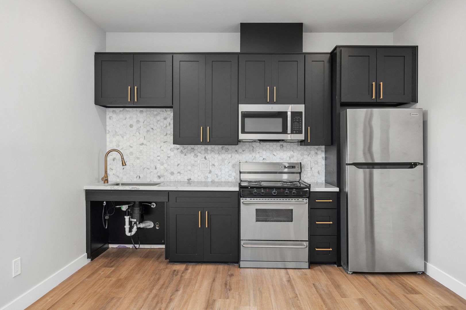 San Diego Apartment: 3365 A St