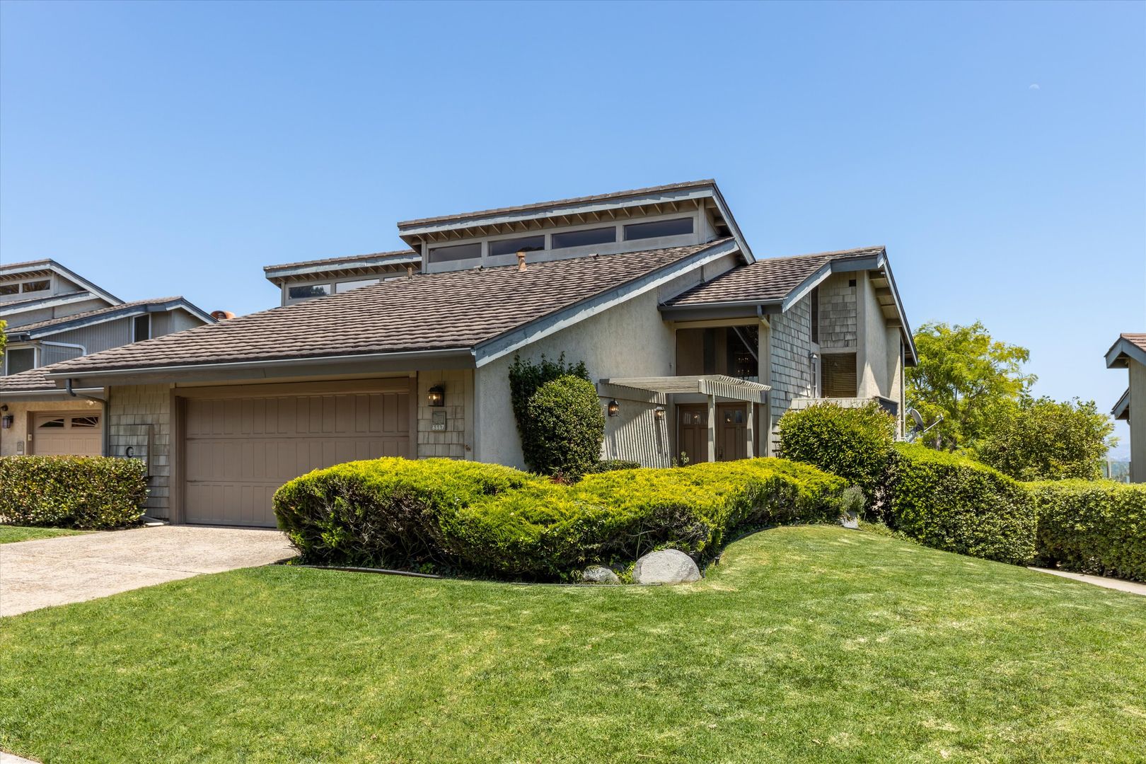 La Jolla Townhome: 6667 La Jolla Scenic Drive South