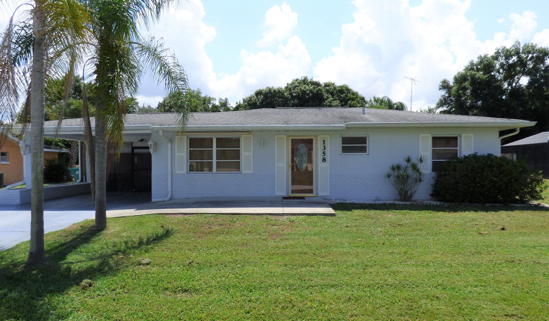 Port Charlotte House: 1358 Arrow St.